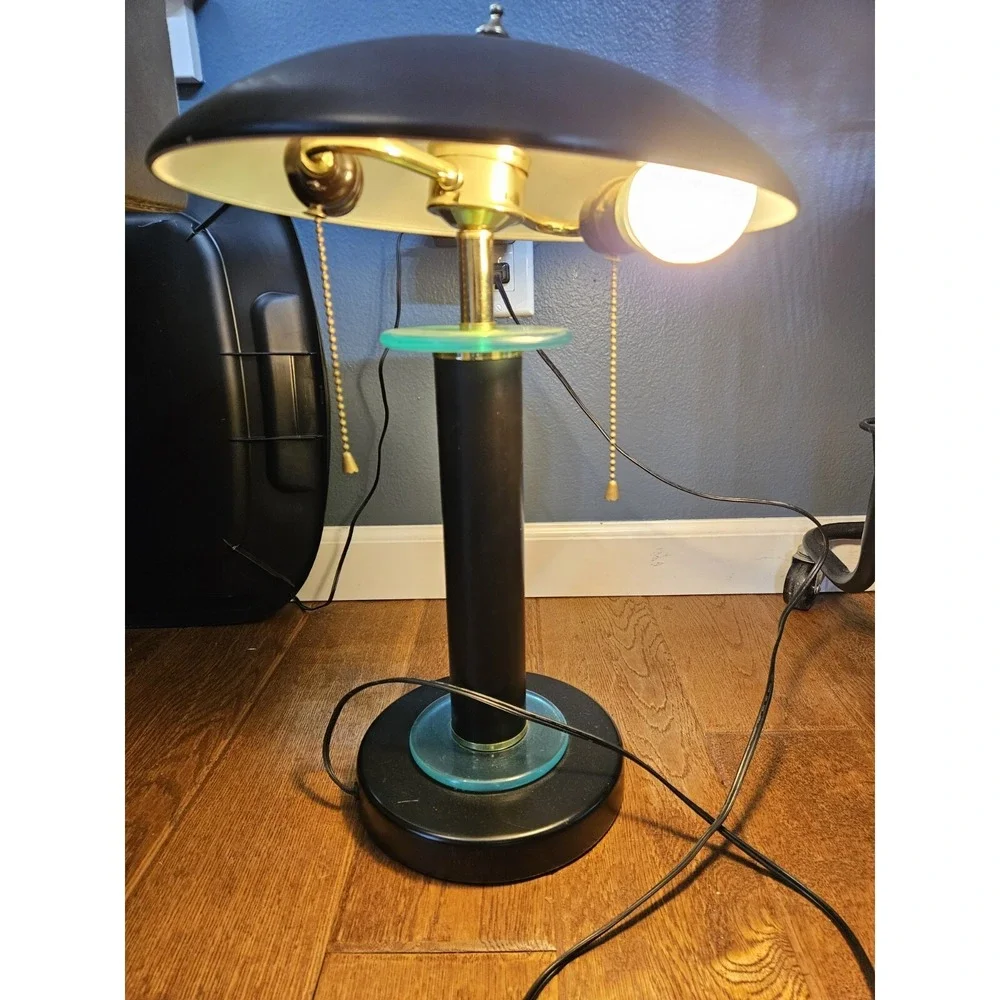 Vintage 80s 90s Memphis Design Post Mid Century Modern mushroom Pull Cord lamp